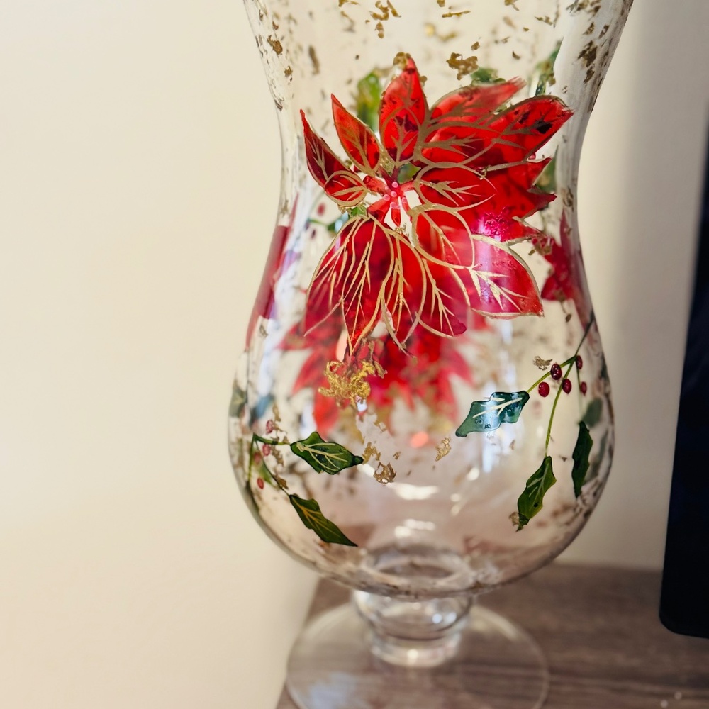 Candle holder / vase